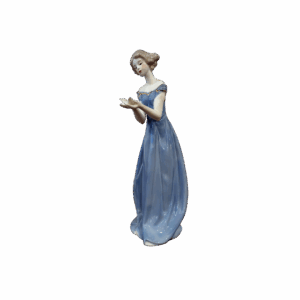 Escultura Dama Antiga